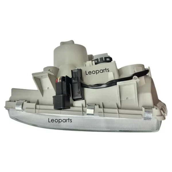 Leoparts Mitsubishi Fuso Canter Far Lambası Sağ 2006-2012 Mk548498 - Görsel 3
