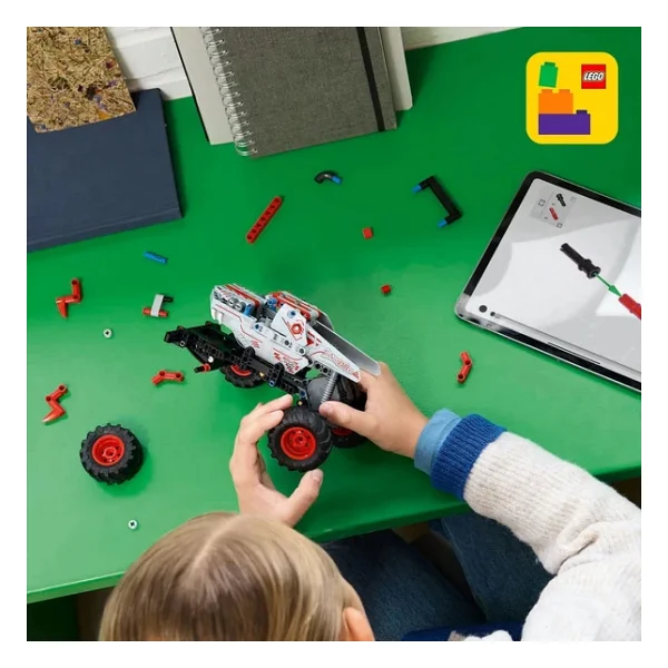 Lego 42200 Technic Monster Jam ThunderROARus Çek-Bırak - Görsel 8
