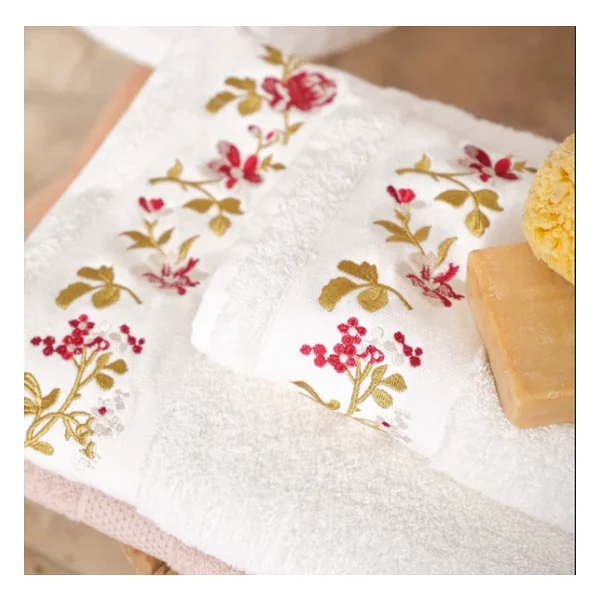 Karaca Home Flora Nakışlı 6 Parça Bornoz/Banyo/Yüz Havlusu Aile Banyo Seti Beyaz-Bej - Görsel 6