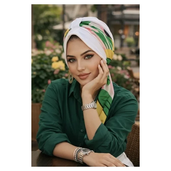 Aişe tesettür Kırık Beyaz Yeşil Yaprak Desen Şapka Bone - Görsel 2