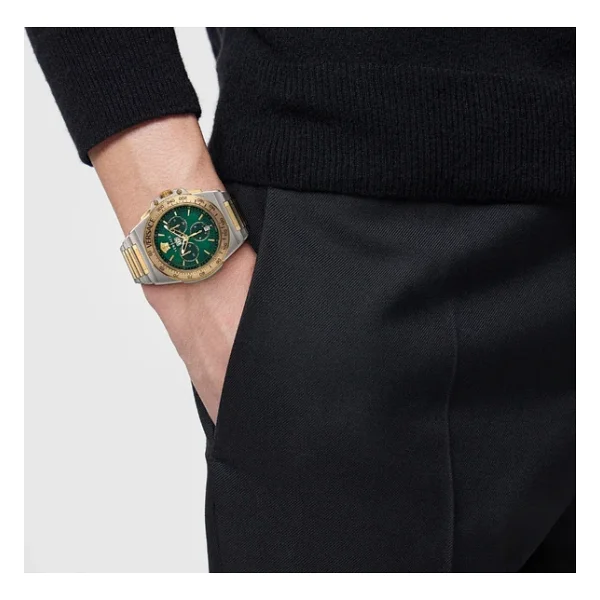 Versace Greca Extreme VRSCVE7H00523 Erkek Kol Saati - Görsel 8