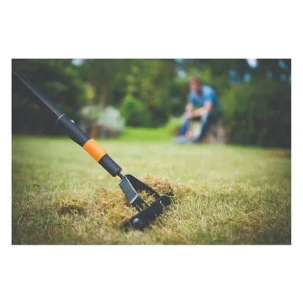 Fiskars 135513-1000655 Quikfit Çim Havalandırma Tırmığı + 1000661 Quikfit Sap - L - Görsel 4