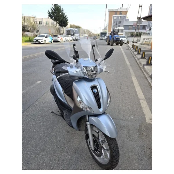 Motocam Piaggio Medley S 150 Ön Cam 2021-2026 Model 56Cm Şeffaf Renkli Elcikli Aparatsızdır - Görsel 8