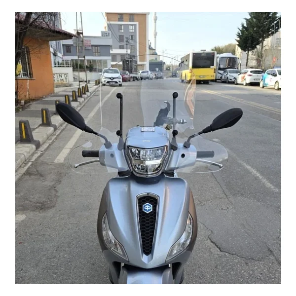 Motocam Piaggio Medley S 150 Ön Cam 2021-2026 Model 56Cm Şeffaf Renkli Elcikli Aparatsızdır - Görsel 2