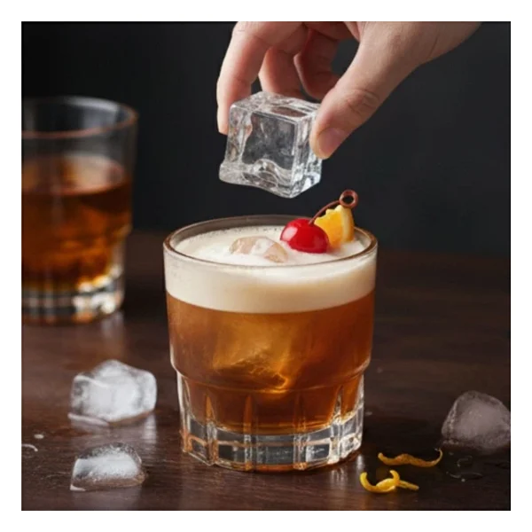Brema 82 kg/gün Hazneli Ticari Küp Buz Makinesi - CB 840 A HC B-QUBE - Görsel 9