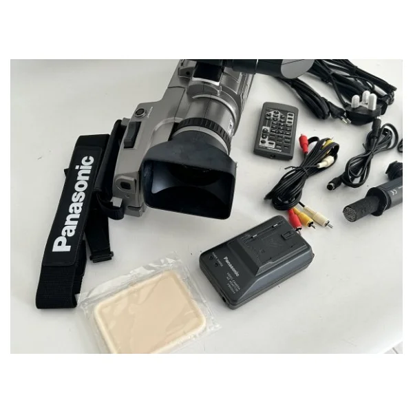 Panasonic NV-MD9000EN Mini DV Video Kamera (Sorunlu) - Garantili - Orijinal ambalajında - Görsel 4
