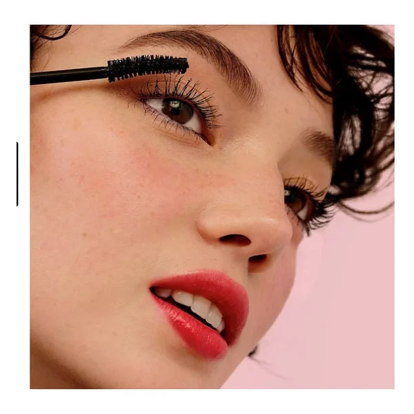 benefit cosmetics Hacim, Lifting ve Volume Etkili Maskara - Görsel 4