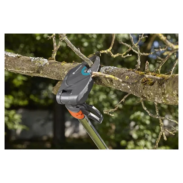 Gardena 12000 Starcut 160 Plus Yüksek Dal Budama Makası - Görsel 2