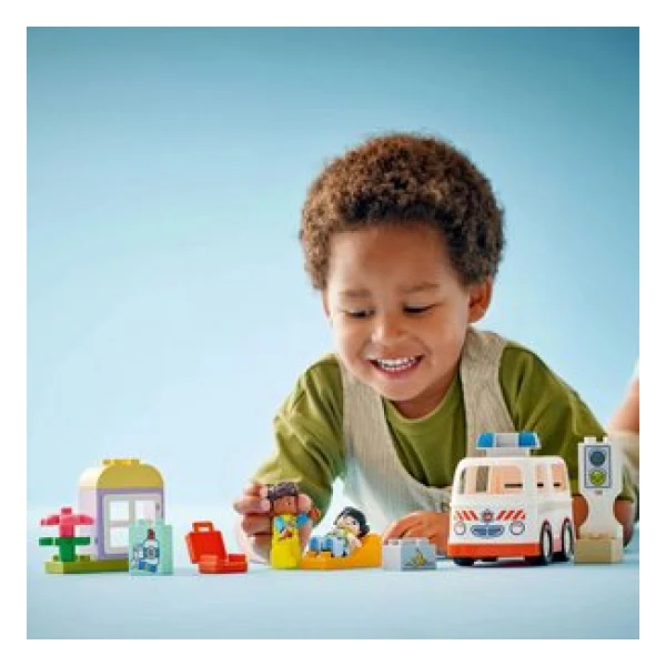 Lego 10447 Duplo Ambulans ve Sürücü - Görsel 4