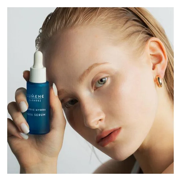 Lumene Arctic Dew Quenching Aqua Kutup Kaynak Suyu İçeren Nem Serumu 30 ml - Görsel 5