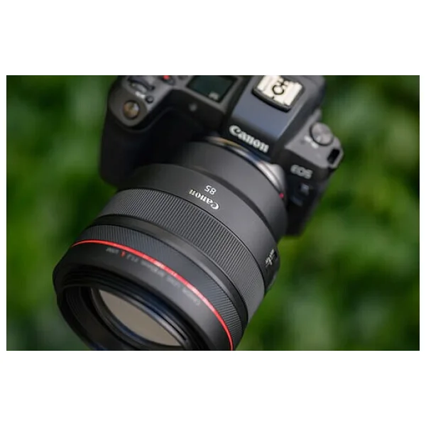 Canon RF 85mm f/1.2L USM Lens - Görsel 9