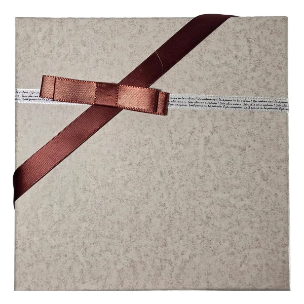 Kırmızı Kırpık Kağıt Zigzag Kağıt - 50 Gr - Görsel 5