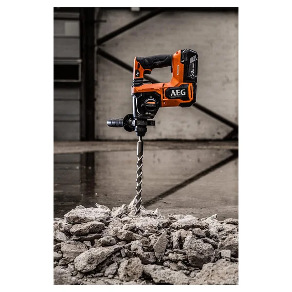 AEG BBH 18BL2-502C Çift Akülü 5 Ah Kırıcı-Delici - Görsel 6