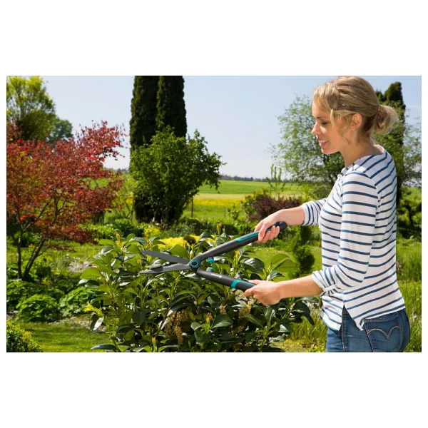 Gardena 12301 EasyCut Çit Budama Makası - Görsel 8
