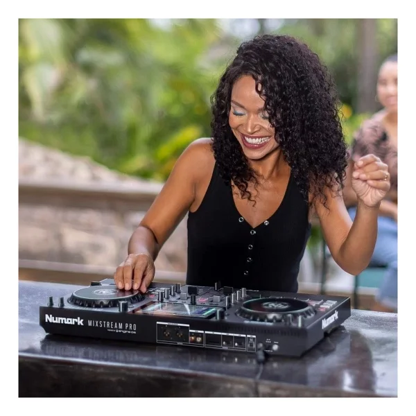 Numark Mixstream Pro Plus 2 Kanal Hoparlörlü Dj Controller - Görsel 4