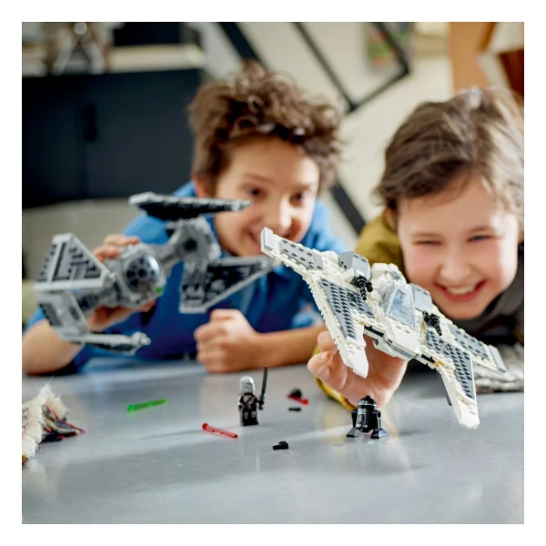 Lego 75348 Star Wars Mandalorian Fang Fighter TIE Interceptor'a Karşı - Görsel 9