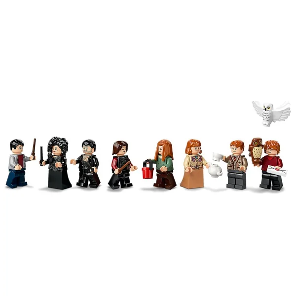 Lego 75980 Harry Potter Attack on The Burrow - Görsel 5