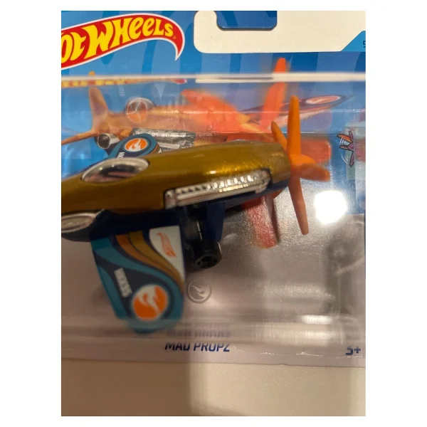 Hot Wheels Sky Show Mad Propz HKK95 - Görsel 3