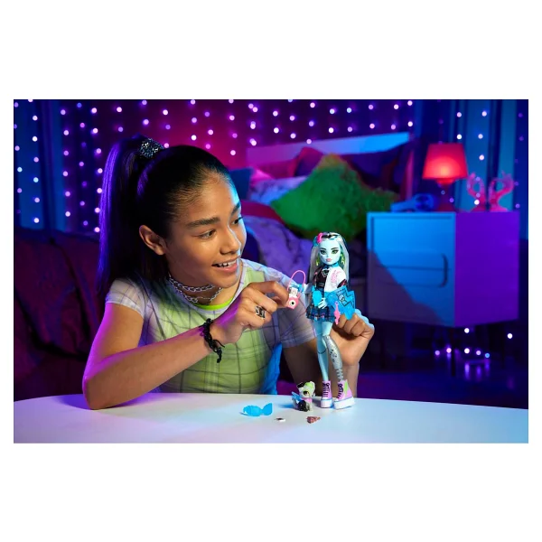 Monster High Ana Karakter Bebekler Frankie Stein HHK53 - Görsel 2