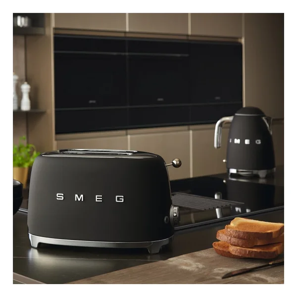 Smeg Retro TSF01BLMEU Ekmek Kızartma Makinesi Mat Siyah - Görsel 10