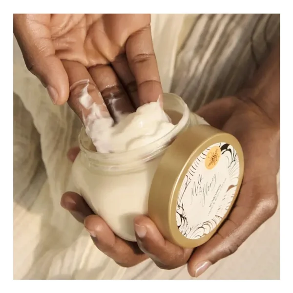 Oriflame Milk & Honey Gold Besleyici Ballı 250 ml El ve Vücut Kremi - Görsel 2
