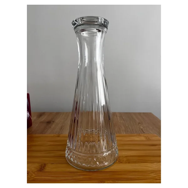 Paşabahçe Elysia Kapaklı Karaf 940 ml Şeffaf Cam Malzeme ile Modern Tasarım, Günlük ve Özel Kullanım İçin - Görsel 6