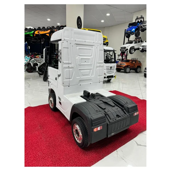 Baby&Toys Mercedes Benz Actros 12 V Uzaktan Kumandalı Akülü Tır - Görsel 2