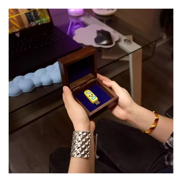 SanDisk Fortnite Peely Edition SDCZIF-128G-G46 128 GB Flash Bellek - Görsel 5