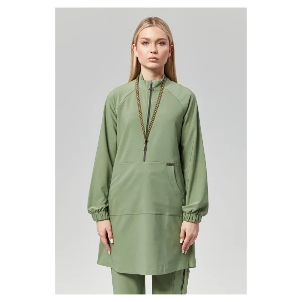 Çatı Uniform Extreme Cool Modest - Premium Çift Yön Likralı Doktor Hemşire Forma Takımı Scrubs Üniforma Cerrahi Takım (Kadın), Yosun - Yosun Yeşili - XS - Görsel 3