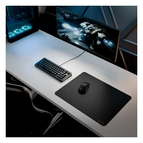Glorious Dikişsiz Kenar Siyah M Mousepad 205MM x 255MM - Görsel 5