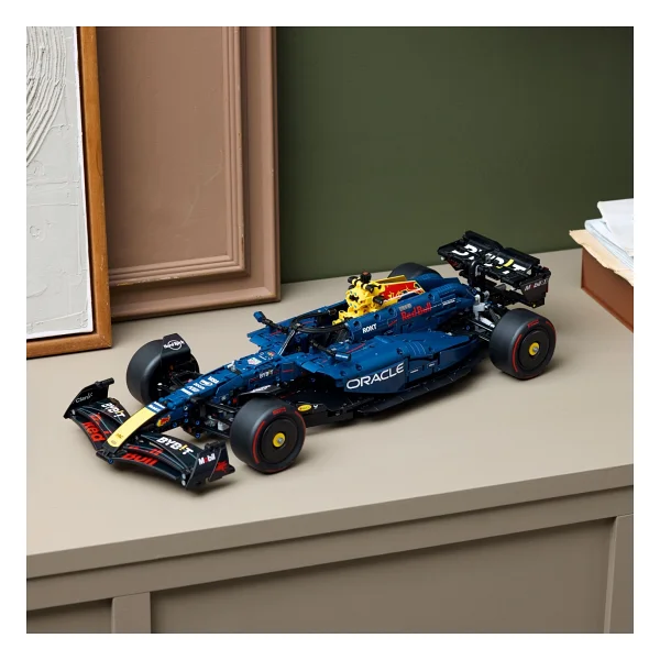 Lego 42206 Technic Oracle Red Bull Yarış RB20 F1 Araba - Görsel 4