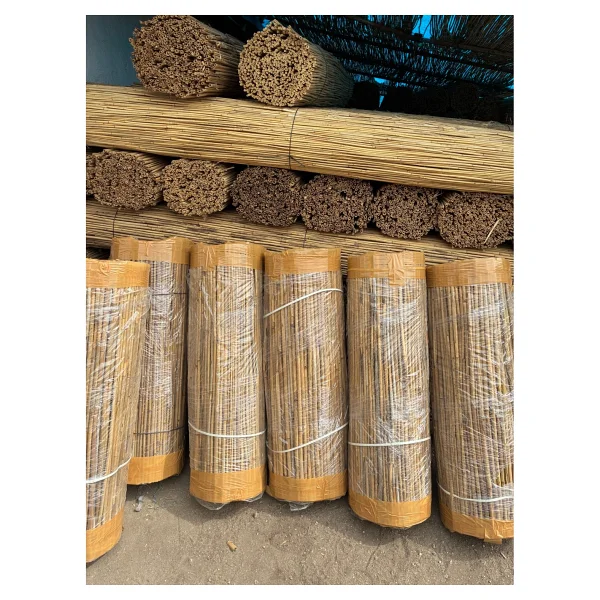 1metre Yükseklik X 4 Metre Genişlik Bambu Kamış Hasır Çit Dekoratif Bahçe Balkon Ve Duvar Çiti Reed Fence Kahverengi - Görsel 3