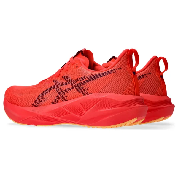 Asics Novablast 1012B765-601 Kırmızı Kadın Koşu Ayakkabısı - Görsel 3