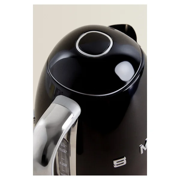Smeg Su Isıtıcı 1,7 Lt Paslanmaz Çelik Siyah Gizli Rezistanslı Otomatik Kapanma Enerji Tasarruflu - Görsel 4
