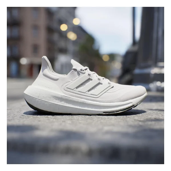 Adidas Ultraboost Light GY9350 Beyaz Erkek Koşu Ayakkabısı - Görsel 2