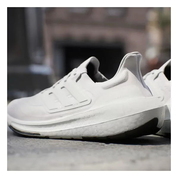 Adidas Ultraboost Light GY9350 Beyaz Erkek Koşu Ayakkabısı - Görsel 6