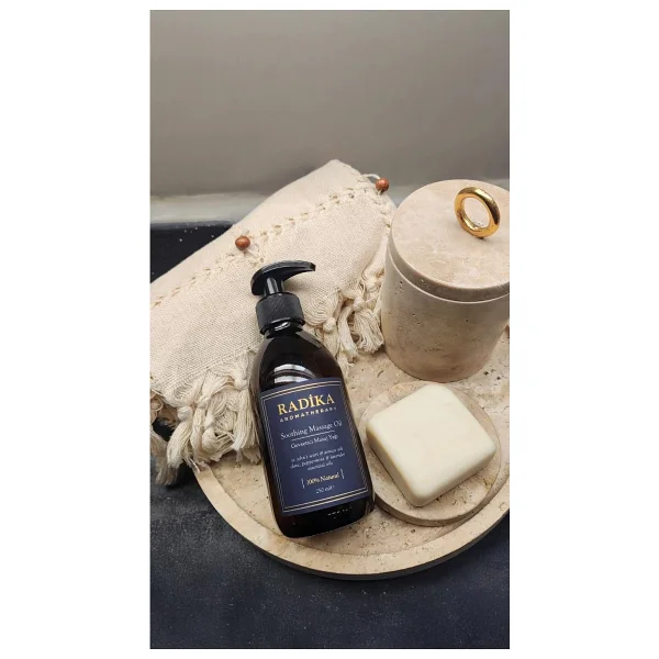 Radika Aromatherapy Gevşetici Doğal Masaj Yağı 250 ml - Şeffaf - Görsel 2