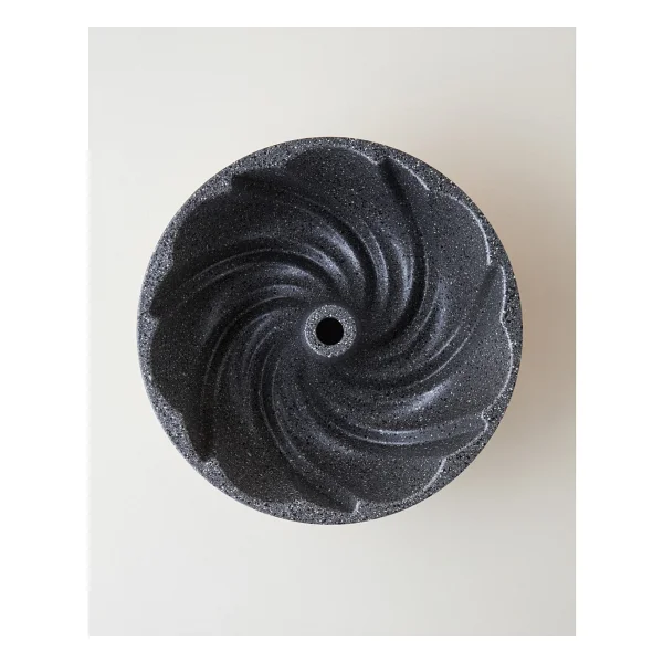 English Home Patisserie Aura Premium 24 cm Döküm Kek Kalıbı - Görsel 3