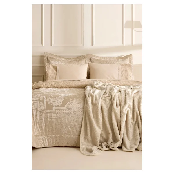 Karaca Home Valeria Best Gold 8 Parça Çeyiz Seti - Altın - 200 x 220 cm - Görsel 9