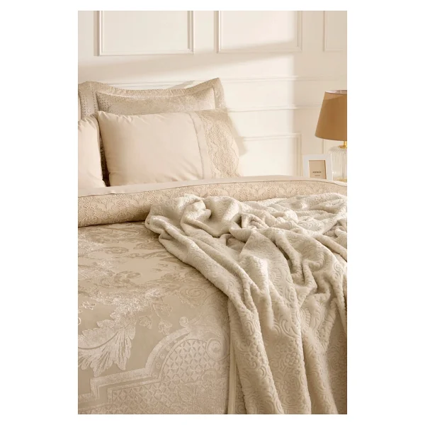 Karaca Home Valeria Best Gold 8 Parça Çeyiz Seti - Altın - 200 x 220 cm - Görsel 8