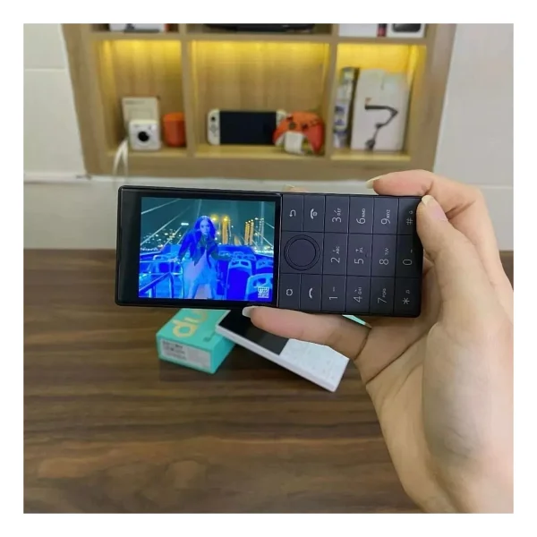 Qin F22 16 GB 2 GB Siyah - Görsel 3