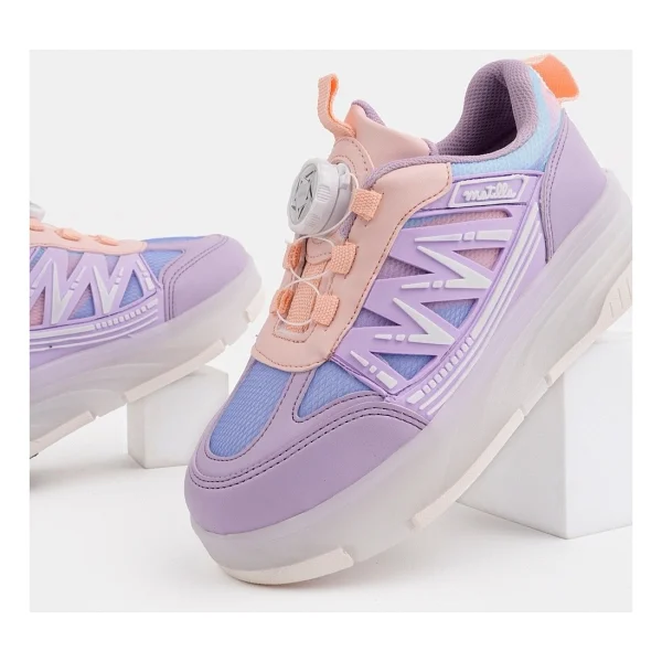 Muggo Skate Çocuk Işıklı Patenli Tekerlekli Sneaker Spor Ayakkabı - Siyah - 35 - Görsel 8