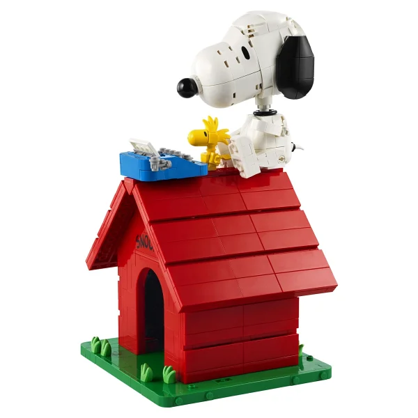 Lego 21368 Ideas Peanuts Snoopy'nin Köpek Kulübesi - Görsel 2