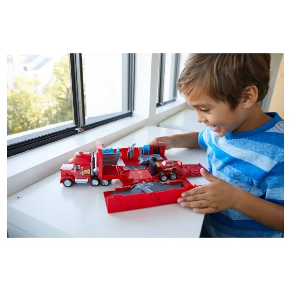 Disney Cars 3 Mack Hauler Taşıyıcı Tır FTT93 - Görsel 3