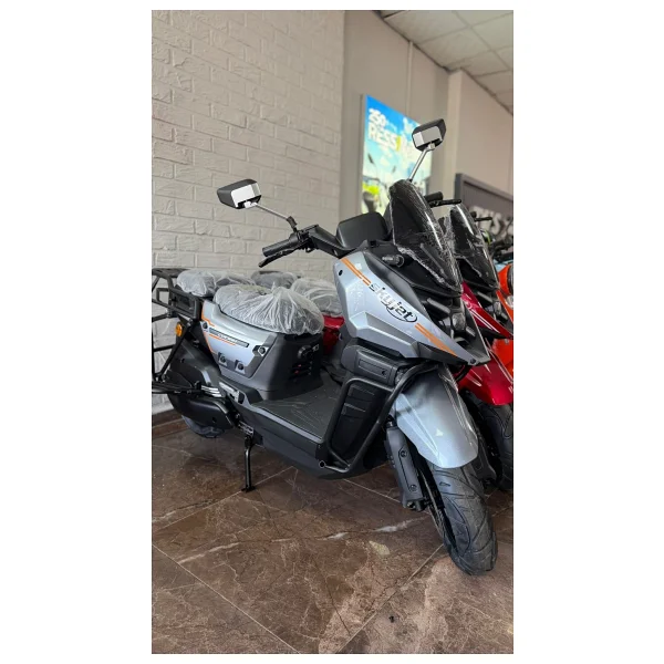 Skyjet Luckin 3000 W Elektrikli Scooter Motosiklet - Görsel 4