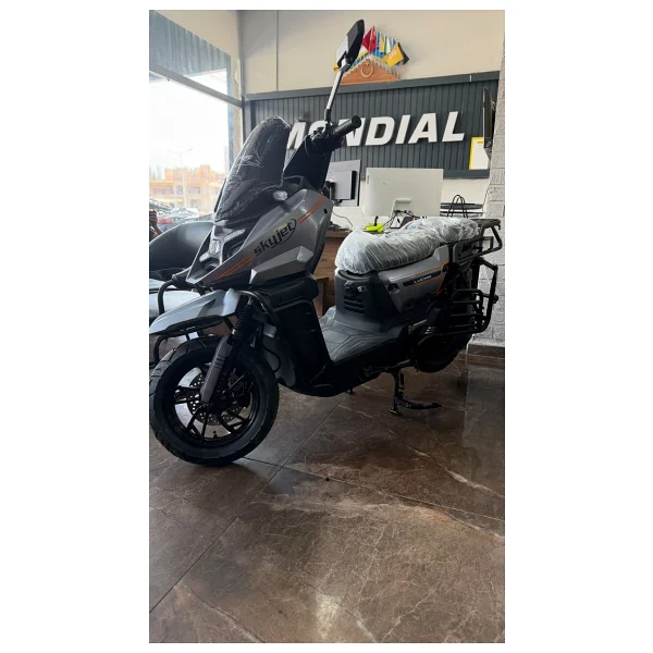 Skyjet Luckin 3000 W Elektrikli Scooter Motosiklet - Görsel 2