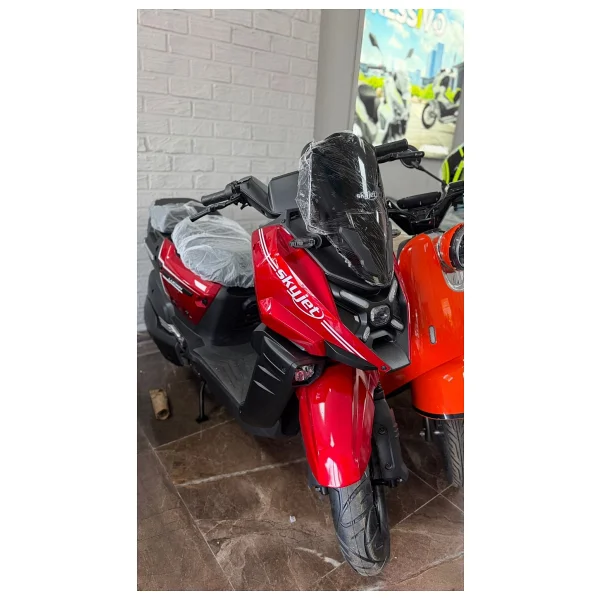 Skyjet Luckin 3000 W Elektrikli Scooter Motosiklet - Görsel 6