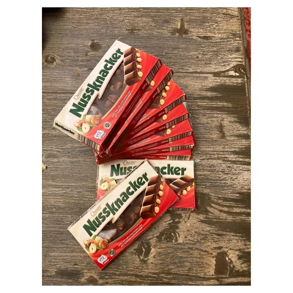Choceur Nussknacker Bütün Fındıklı Çikolata 100 gr 3'lü - Görsel 2