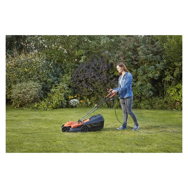 Black+Decker BEMW451BH 1200 W Elektrikli Çim Biçme Makinesi - Görsel 8