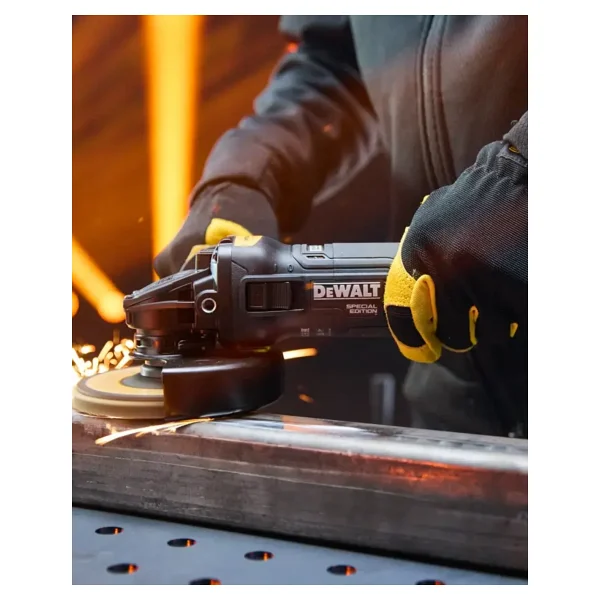 Dewalt Dcg45mp2t Mclaren F1 18 V 125 Mm Çift Akülü 5 Ah Taşlama Makinesi - Görsel 4